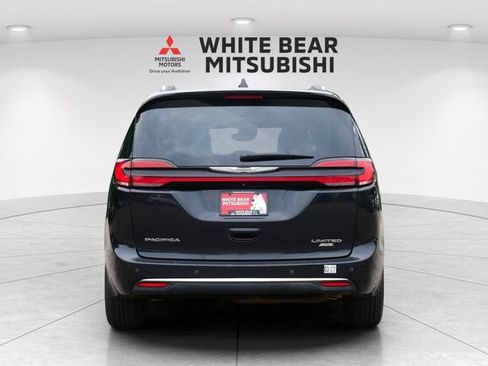 Used 2021 Chrysler Pacifica Limited w/ Premium & Safety Sphere Group AWD/4WD image 6