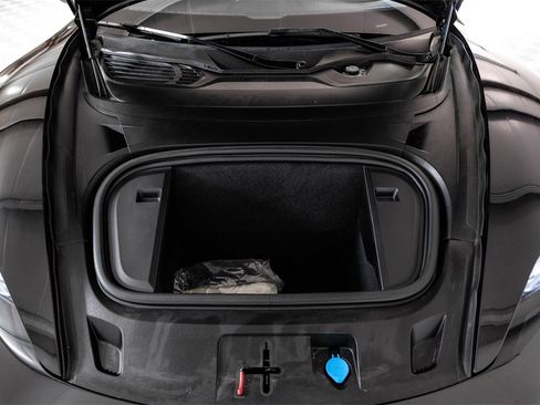 Used 2020 Porsche Taycan 4S image 51