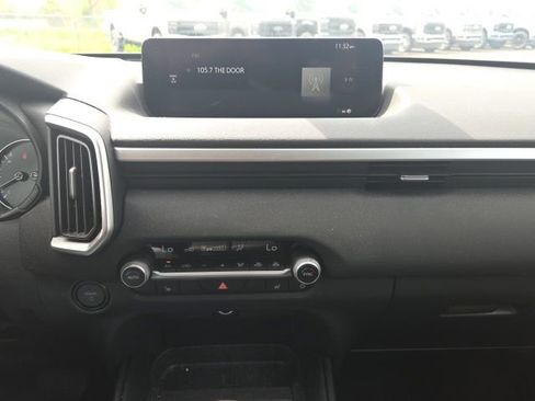 Used 2025 MAZDA CX-50 2.5 Hybrid w/ Preferred Pkg image 28