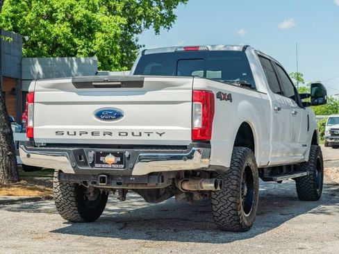Used 2019 Ford F350 Lariat w/ Lariat Ultimate Package AWD/4WD image 6