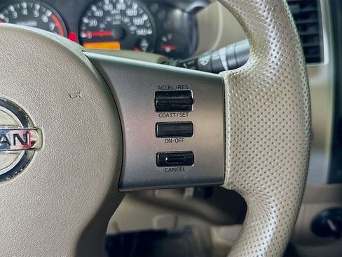 Used 2012 Nissan Frontier SV AWD/4WD image 20
