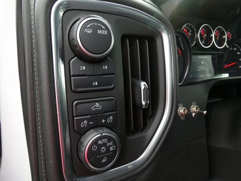 Certified 2021 Chevrolet Silverado 2500 LT w/ Fleet Comfort Package image 23