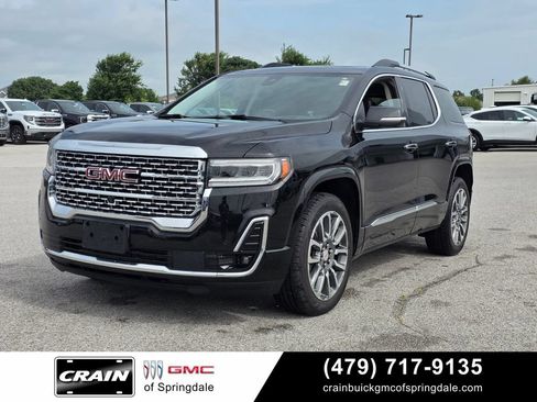 Used 2022 GMC Acadia Denali w/ Denali Ultimate Package AWD/4WD image 3