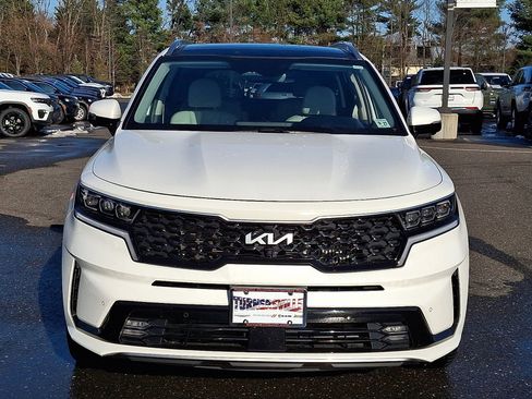 Used 2022 Kia Sorento SX Prestige w/ Panoramic Sunroof Package image 8