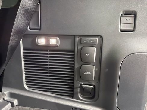 New 2025 Lincoln Navigator Reserve w/ Jet Appearance Package image 27