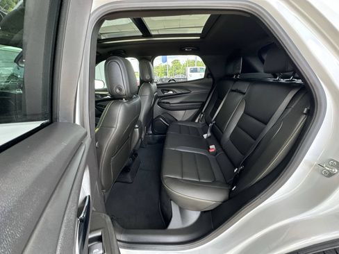 Certified 2025 Chevrolet TrailBlazer ACTIV w/ Convenience Package FWD image 24