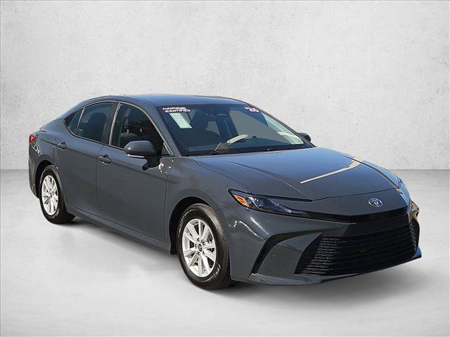 Used 2026 Toyota Camry LE FWD image 3