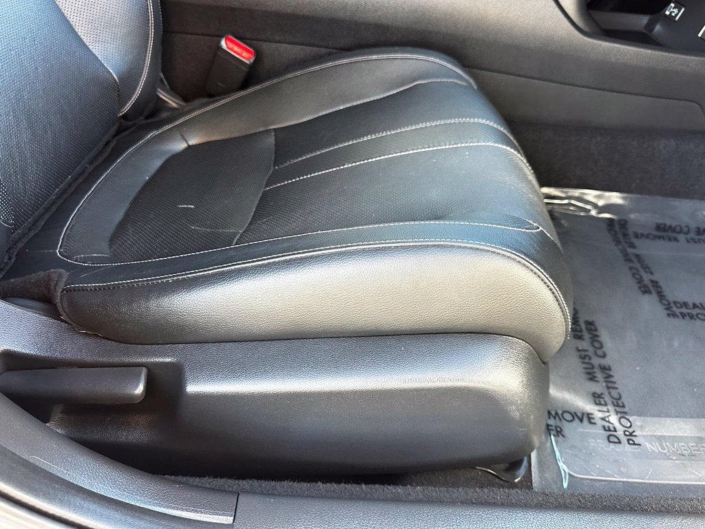 Used 2018 Honda Civic EX-L image 12