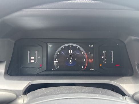 Certified 2026 Toyota Tacoma SR5 AWD/4WD image 20