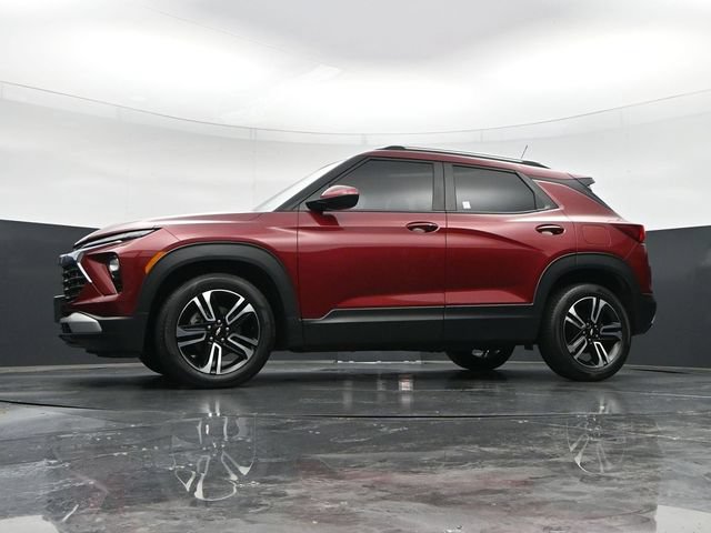 Used 2024 Chevrolet TrailBlazer LT w/ Driver Confidence Package FWD image 43
