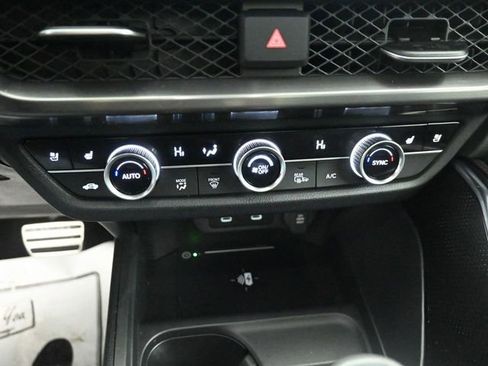 Used 2025 Acura ADX A-Spec AWD/4WD image 18