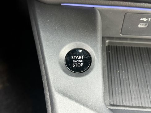 New 2026 Nissan Sentra SV w/ SV Convenience Package image 20