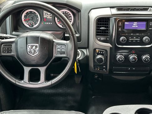 Used 2017 RAM 1500 Tradesman AWD/4WD image 14