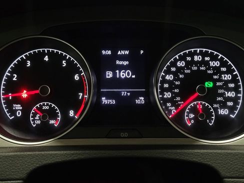 Used 2017 Volkswagen Golf S AWD/4WD image 23