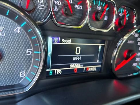 Used 2019 Chevrolet Silverado 1500 LT w/ All Star Edition image 19