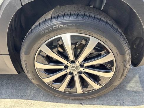 Used 2023 Mercedes-Benz GLB 250 image 21