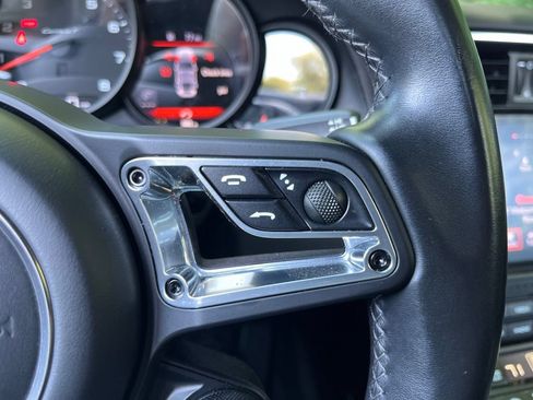 Used 2019 Porsche 911 Carrera T RWD image 39