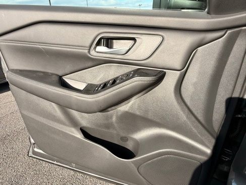 New 2026 Nissan Rogue SV image 11