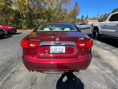 Used 2017 Nissan Maxima Platinum image 7