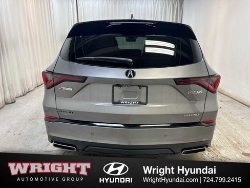 Used 2023 Acura MDX A-Spec image 5