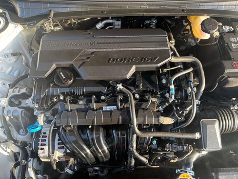 Used 2025 Kia K4 LXS image 31