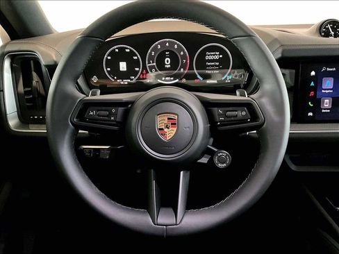 New 2026 Porsche Cayenne Coupe AWD/4WD image 15