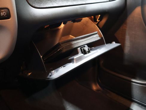 Used 2003 Ford Ranger XLT image 26