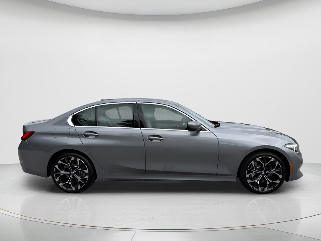 New 2026 BMW 330i Sedan w/ Premium Package RWD image 4
