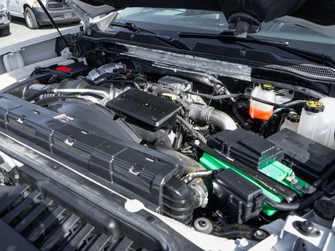 Used 2020 Chevrolet Silverado 3500 LTZ w/ LTZ Plus Package image 14