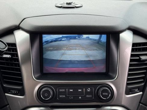 Used 2018 Chevrolet Suburban LS w/ Max Trailering Package AWD/4WD image 4