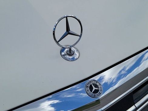Used 2020 Mercedes-Benz S 560 Sedan image 11