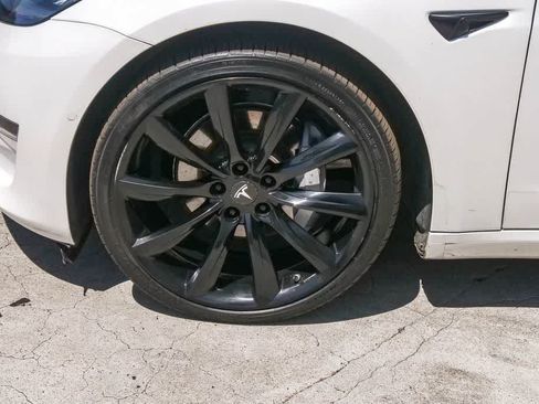 Used 2021 Tesla Model 3 Standard Range Plus RWD image 5
