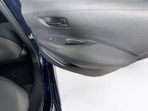 Used 2024 Toyota Corolla LE image 28