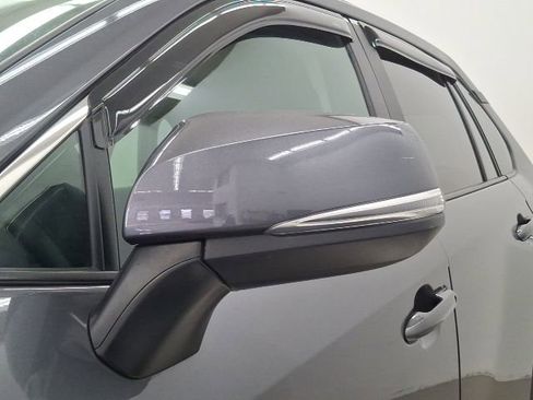 Used 2021 Toyota RAV4 XLE w/ Convenience Package image 68