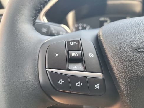 Certified 2022 Ford Escape SE w/ SE Sport Appearance Package image 27