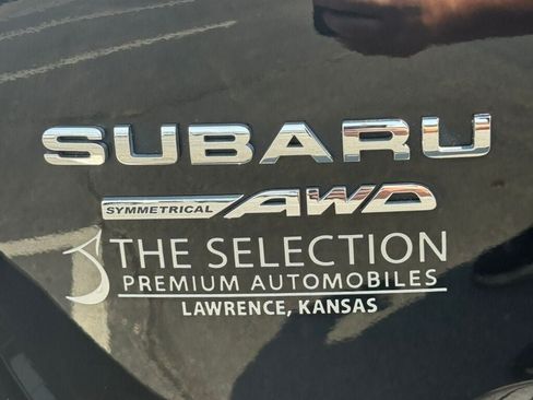 Used 2023 Subaru Forester Limited AWD/4WD image 12
