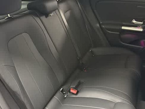 Certified 2026 Mercedes-Benz GLA 250 4MATIC image 31