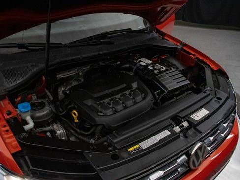 Used 2019 Volkswagen Tiguan SE w/ 3rd Row Seat Package image 28