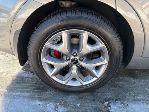 Used 2019 Kia Sorento SX w/ SX Touring Package image 7