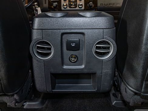 Used 2015 Ford F350 Platinum image 21