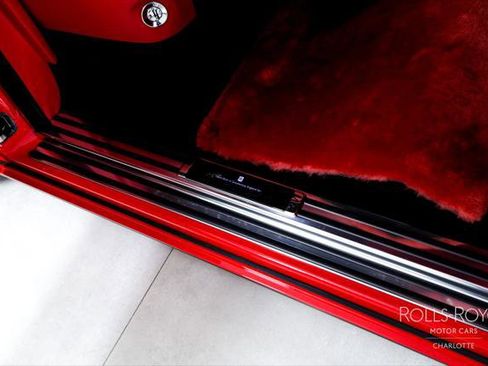 Certified 2024 Rolls-Royce Phantom Extended Wheelbase w/ The Phantom Package image 35