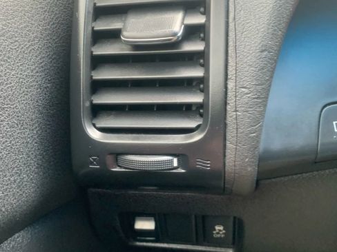 Used 2012 Nissan Altima 2.5 S w/ 20th Anniversary Pkg image 23