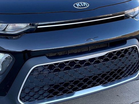 Certified 2021 Kia Soul S image 29