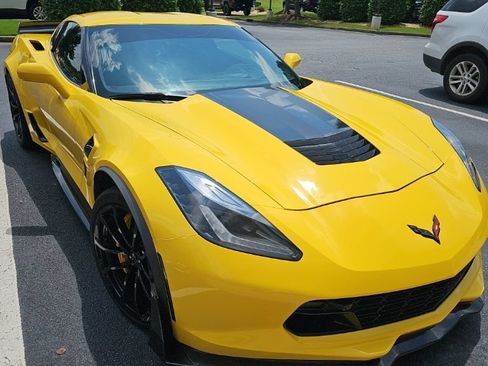 Used 2017 Chevrolet Corvette Grand Sport RWD image 2