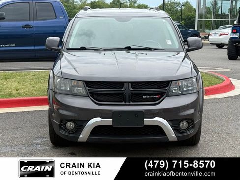 Used 2018 Dodge Journey Crossroad AWD/4WD image 2