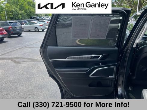 Certified 2024 Kia Telluride SX w/ Towing Package AWD/4WD image 49