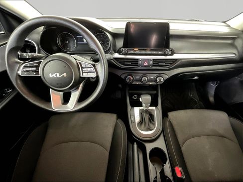 Used 2023 Kia Forte LXS FWD image 7