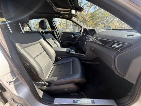 Used 2011 Mercedes-Benz E 350 E350 Sedan w/ Premium 1 Pkg image 20