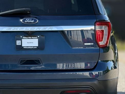 Used 2017 Ford Explorer 4WD image 14