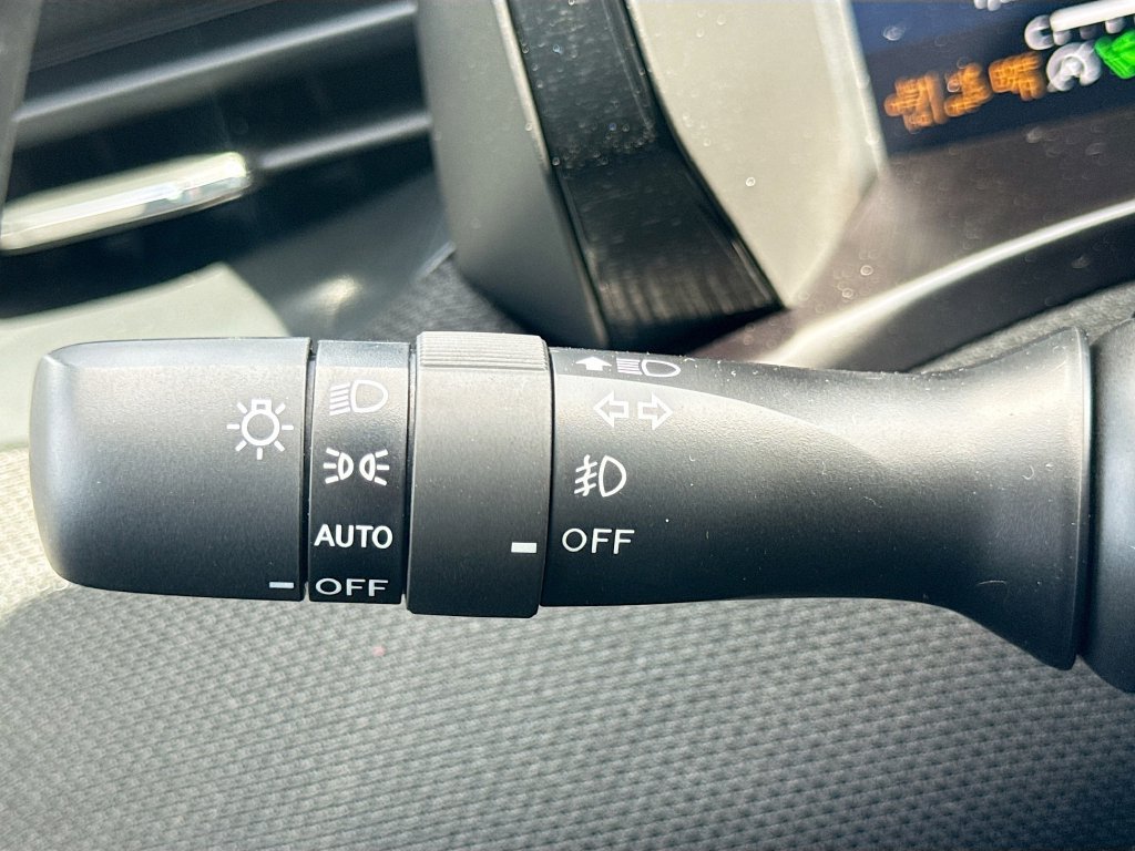 New 2026 Subaru Outback Limited AWD/4WD image 13